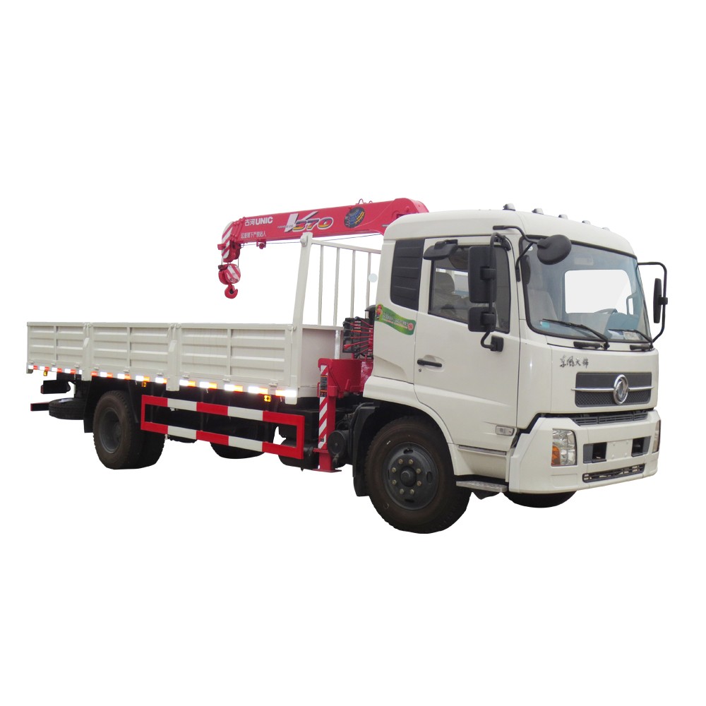 10-тонный автокран Unic Crane 3 тонны